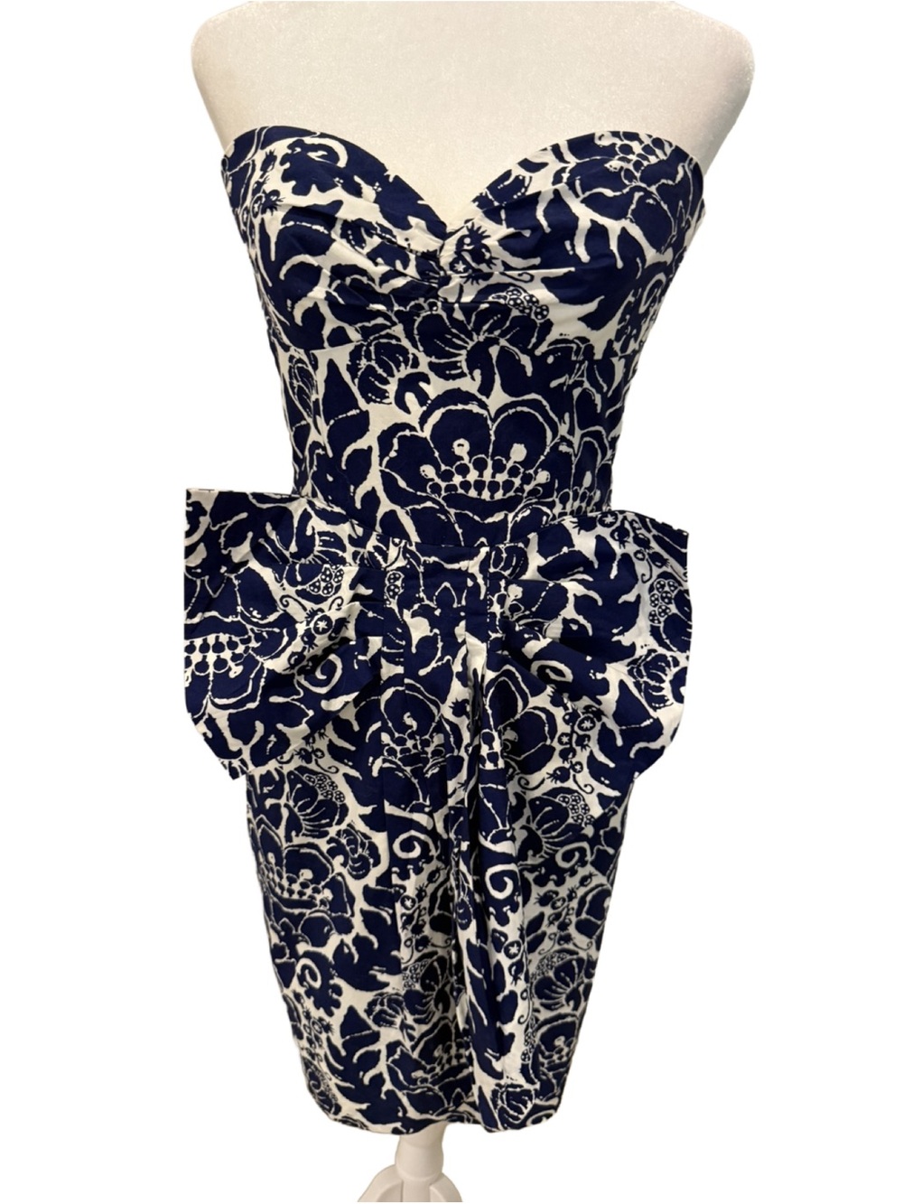 Trina Turk Strapless Navy Blue and White Floral Print. Size 2